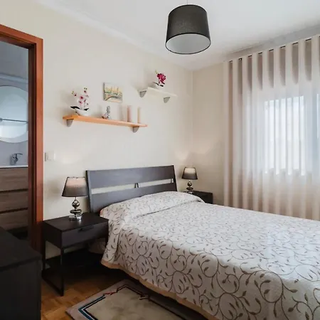 Duplo Com Wc Privada * Apúlia